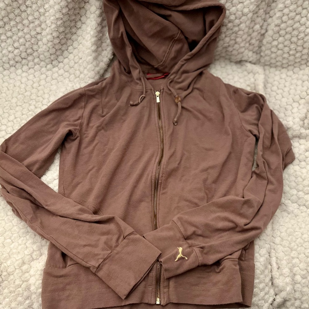 Puma zip front hoody in color Taupe(it’s not Tan but tan is closest to taupe)